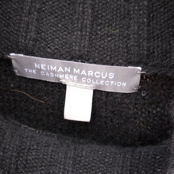 Neiman Marcus Cashmere Sequin Sweater Small - Picture 1 of 7